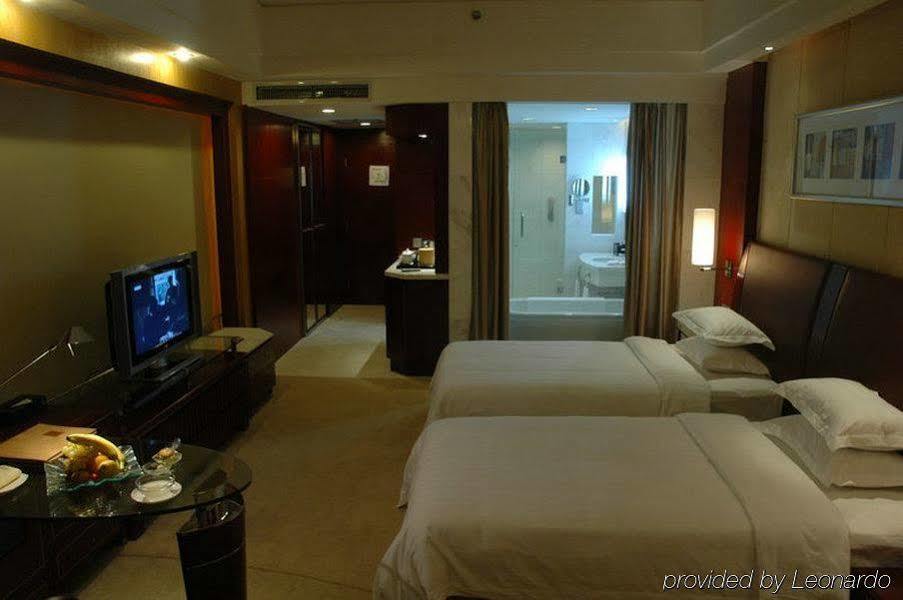Great Tang Hotel Шанхай Екстериор снимка